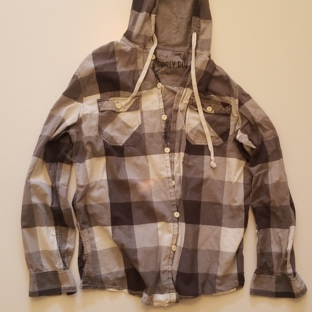 Long sleeved shirt with hood